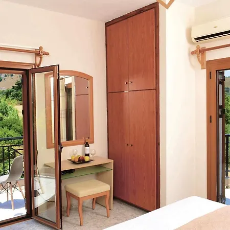 Artemida Pansion Pension Kournás Buitenkant foto